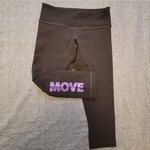 VIMMIA Black Cropped Capri Leggings Stretch Activewear Pants Sz XS Med NWOT